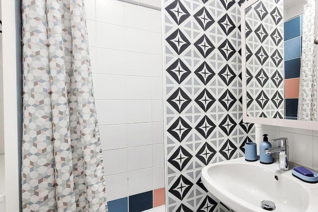 Le Paisible - Parking Privatif Et Balcon Apartment Nancy Exterior photo